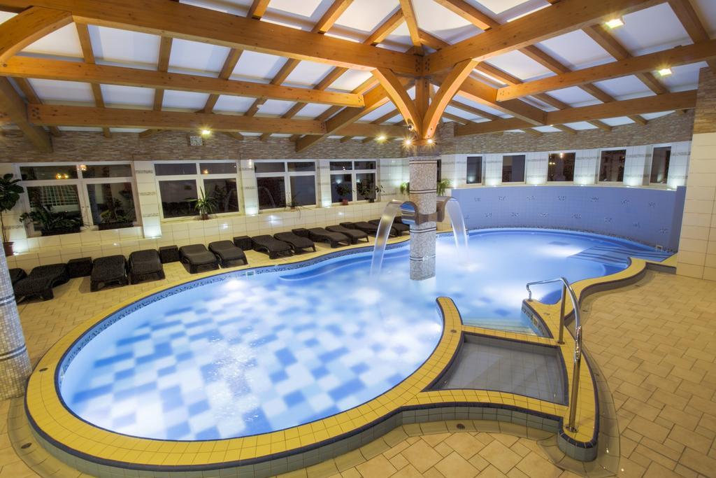 Wellness Hotel Katalin Gyenesdias Room photo
