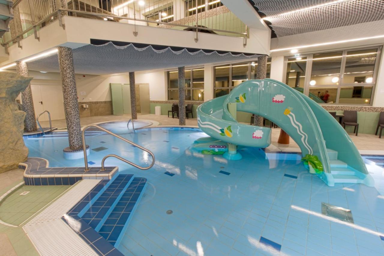 Wellness Hotel Katalin Gyenesdias Exterior photo