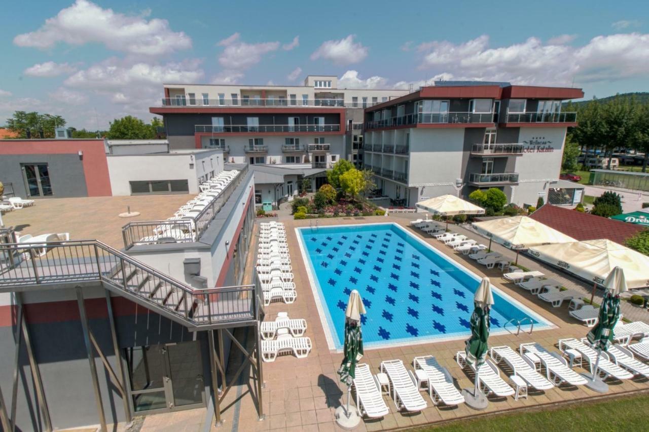 Wellness Hotel Katalin Gyenesdias Exterior photo